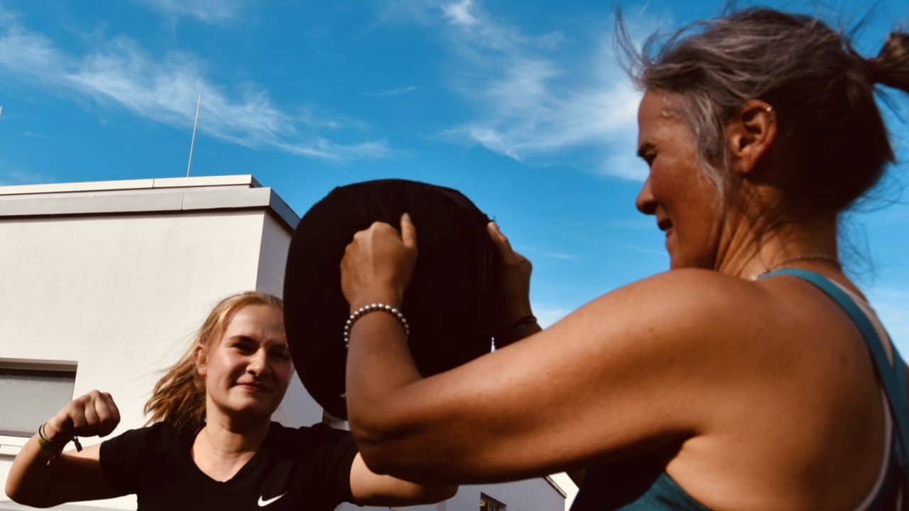 Selbstverteidigungstraining Krav Maga